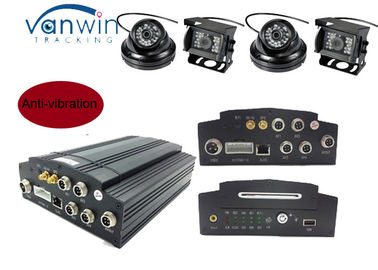 4 كاميرات فيديو 3G مسجل DVR المحمول / كاميرا مركبة DVR دعم 24 ساعة تسجيل